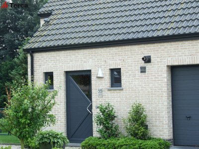Кирпич ручной формовки Oakington Buff  WDF65 Terca арт 12452910 поверхность под старину на kkontinent.ru